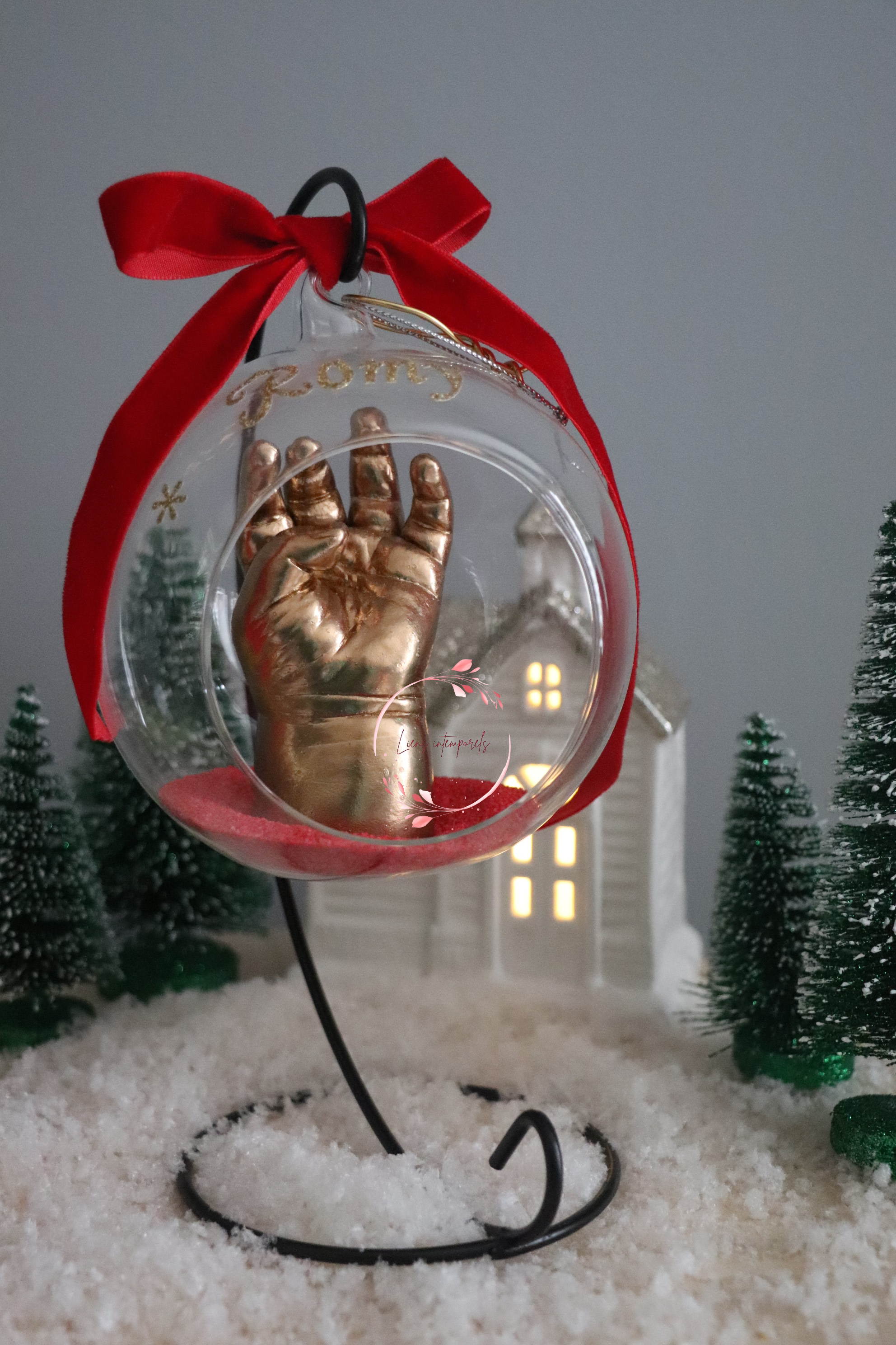 Boule de noel avec support métallisé